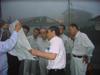 総合支所の現状などを調査