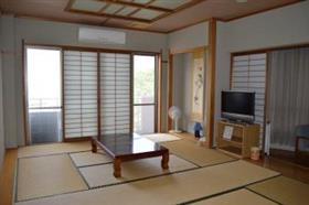 客室（和室）